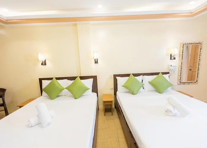 Anahaw Seaside 3*