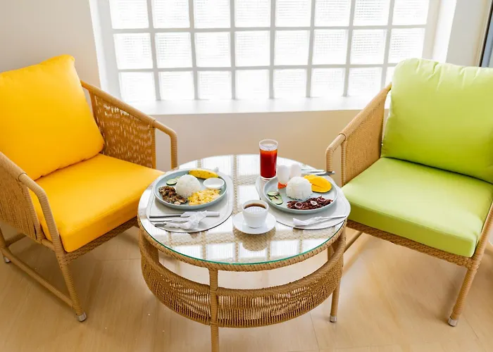 Anahaw Seaside 3*